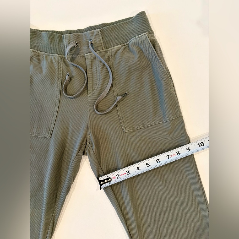 Uniqlo 100% Cotton Sage Olive Green Women's Jogger Pants Size Small Relaxed Fit - Picture 5 of 13